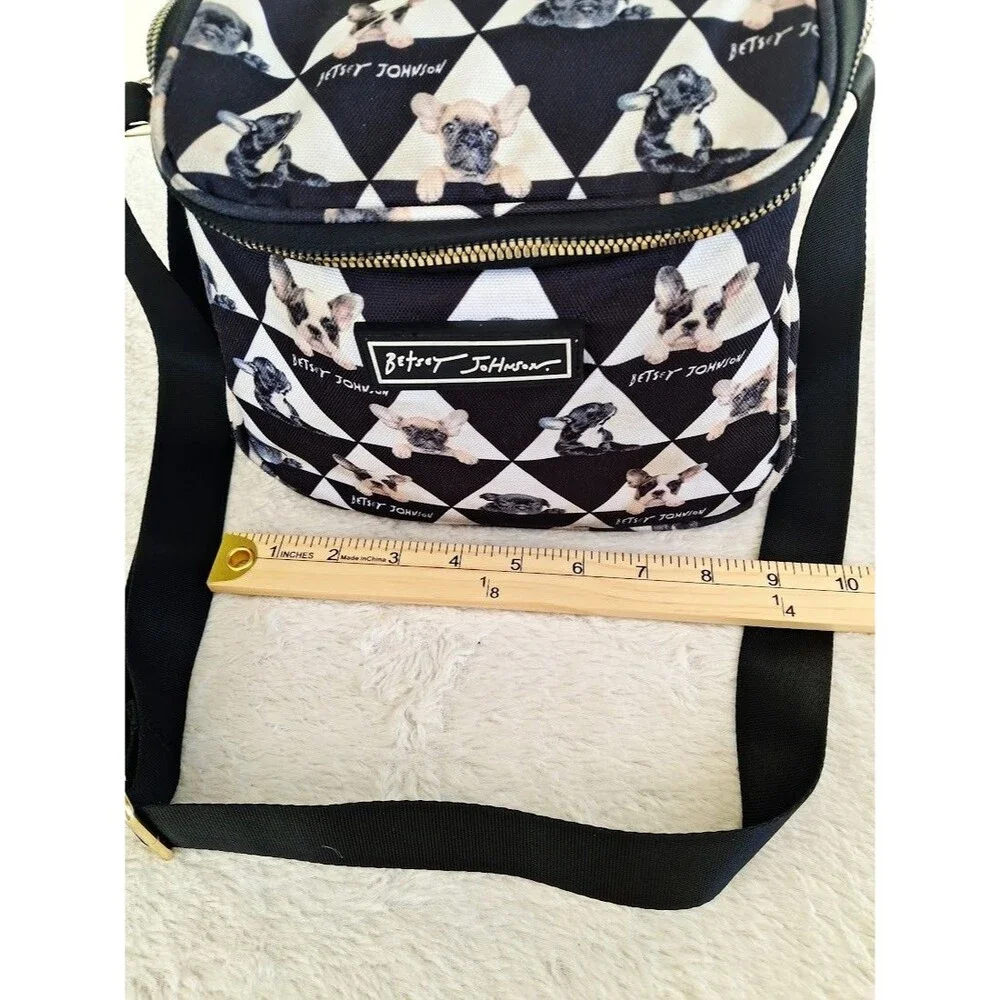 Betsey Johnson Womens French Bulldog Dog Insulated Crossbody Lunch Bag Black